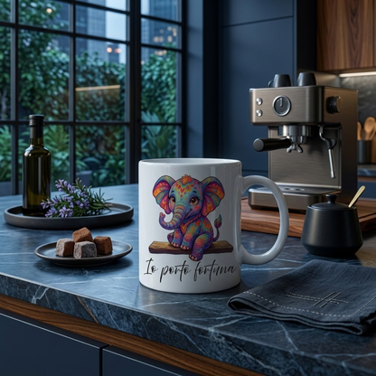 Tazza con elefantino colorato – idea regalo originale e portafortuna